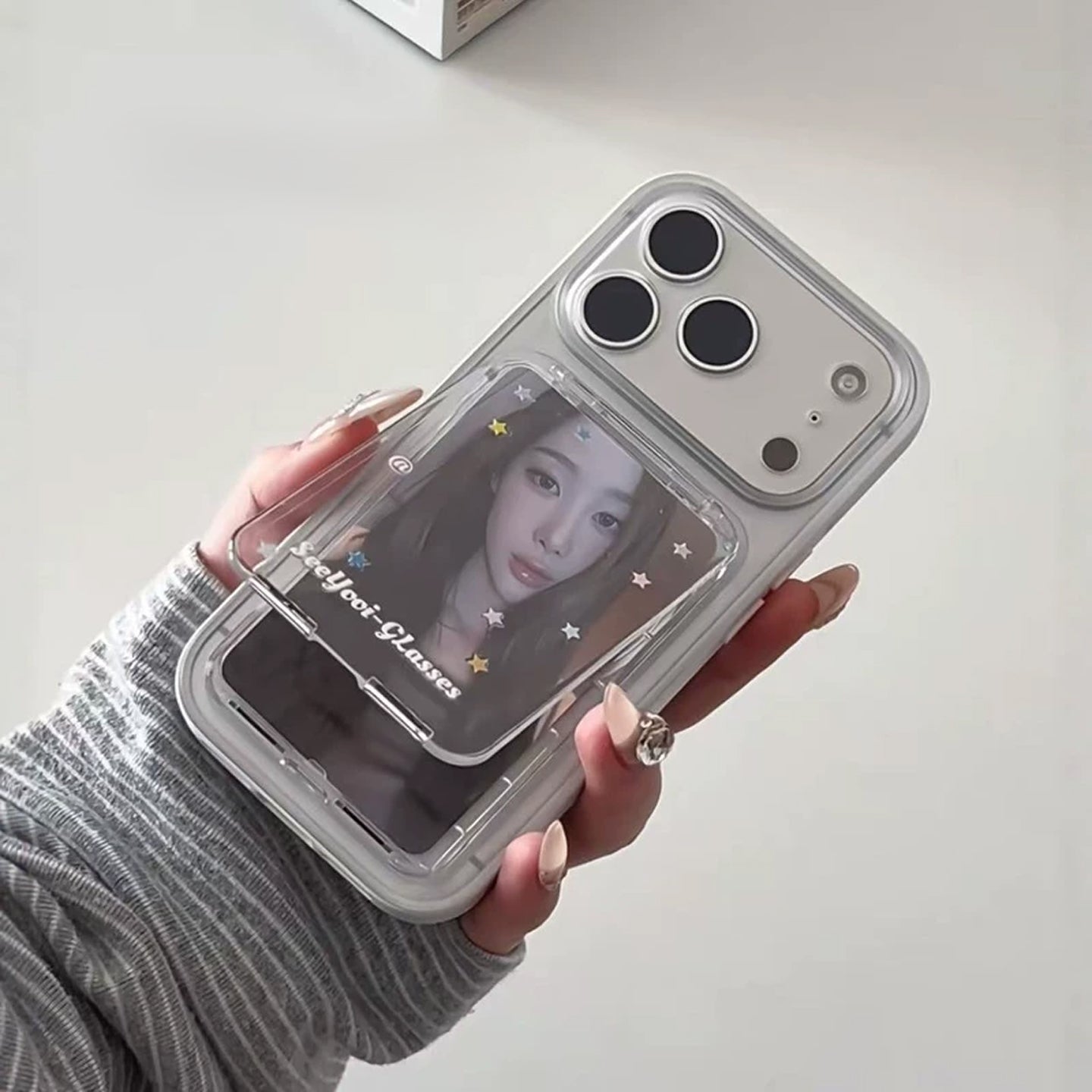 Clear Magnetic Card Holder for K-Pop Photocards, Star/Heart Sticker Options