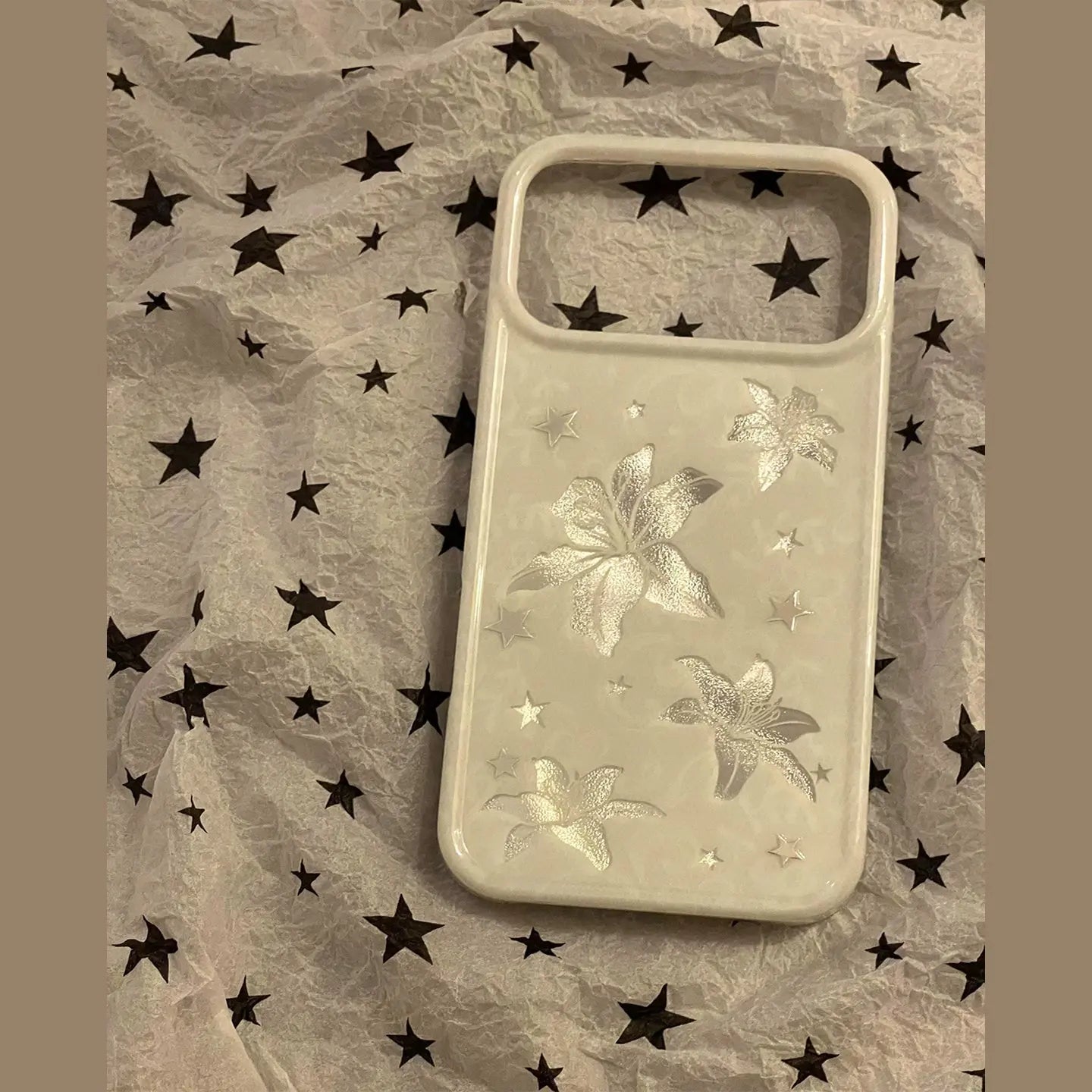Elegant White Laser Lily iPhone Case SEACASE