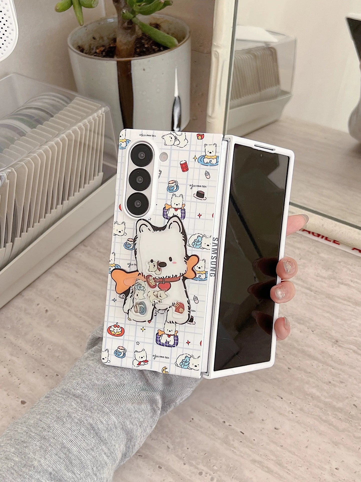 Samsung Z Fold 7/6/5/4/3 Case with Cute Puppy Stand 我的商店