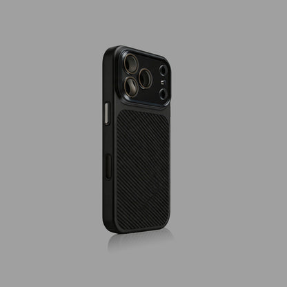 カーボンファイバー柄iPhoneケース、プレミアムマット仕上げ保護カバー